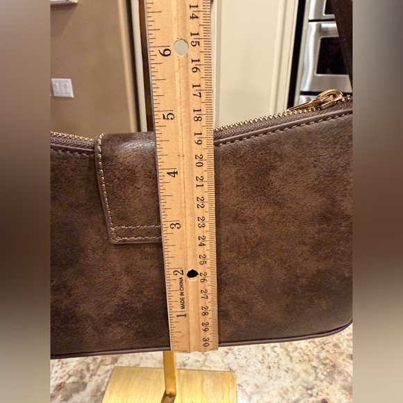 Brandy Melville 1984 Brown Faux Leather Shoulder Bag - Picture 5 of 6